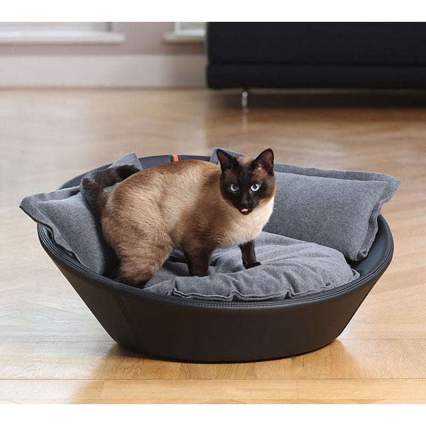 Pet Interiors Faux Leather Pet Bed MILA Cat Bed Pet Interiors Silver Circle Pets