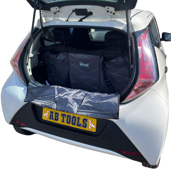 Henry Wag Car Boot Protector for Dogs | Hatchback