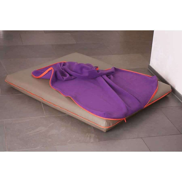 Pet Interiors Orthopedic Dog Mattress & Blanket PAUL-Dog Bed-Pet Interiors- Silver Circle Pets