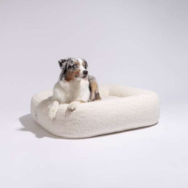 PillowVilla Bouclé Dog Bed PEBBLE-Dog Bed-PillowVilla- Silver Circle Pets