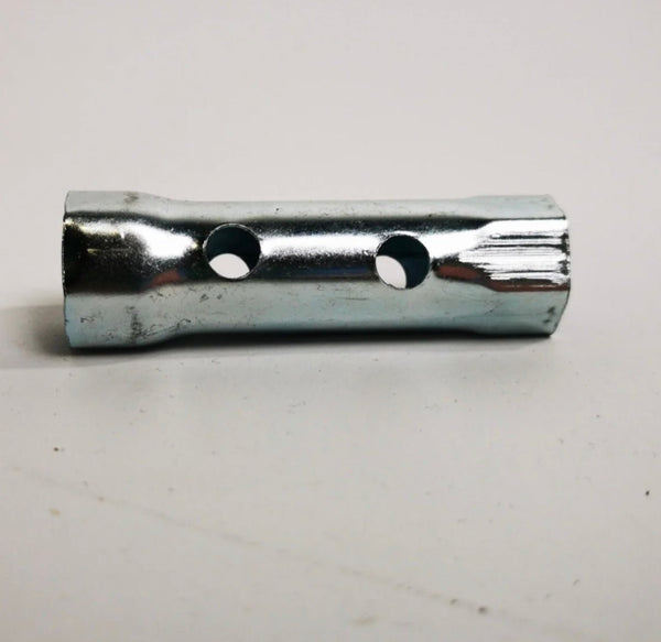 InnoPet Buggy Comfort Wheel Replacement Socket Wrench-Pet Stroller Replacement Part-Innopet- Silver Circle Pets
