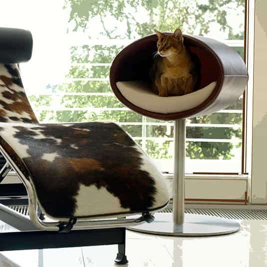Pet Interiors Rondo Leather Cat Bed Stand-Cat Bed-Pet Interiors- Silver Circle Pets