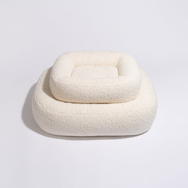 PillowVilla Bouclé Dog Bed PEBBLE-Dog Bed-PillowVilla- Silver Circle Pets