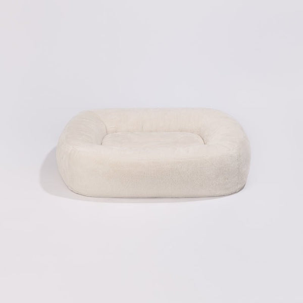 PillowVilla Faux Fur Dog Bed PEBBLE-Dog Bed-PillowVilla- Silver Circle Pets