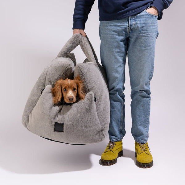 PillowVilla Luxury Dog Car Seat PLUSH-Dog Car Seat-PillowVilla- Silver Circle Pets