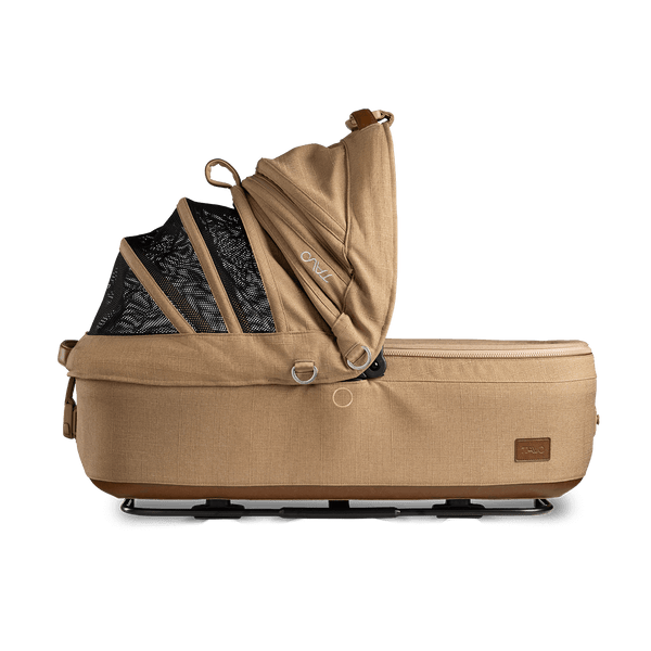Tavo Maeve Pet Car Seat Including Base | Side Impact Protection